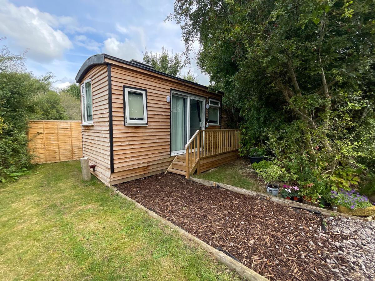 Shepherds Hut Bath Wick  Exterior photo